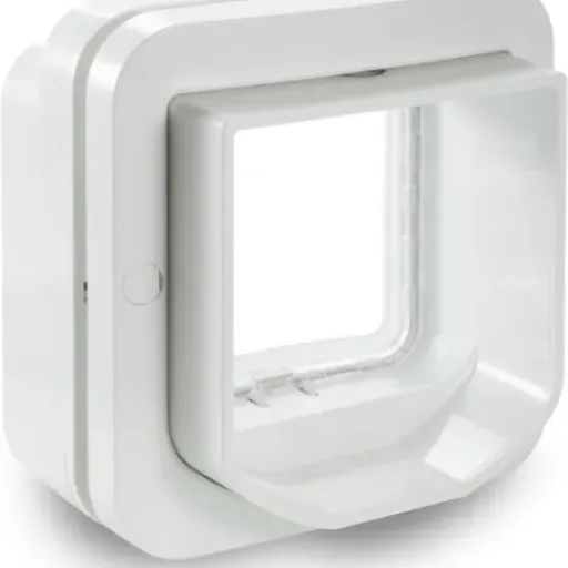 Test SureFlap DualScan : la chatière à puce qui gère enfin les allers-retours des chats